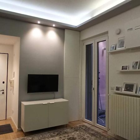 Luxury House Lupetta 3 Appartement Milaan Buitenkant foto