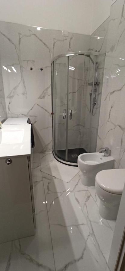 Luxury House Lupetta 3 Appartement Milaan Buitenkant foto